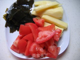 Potato Tomato Seaweed Soup recipe