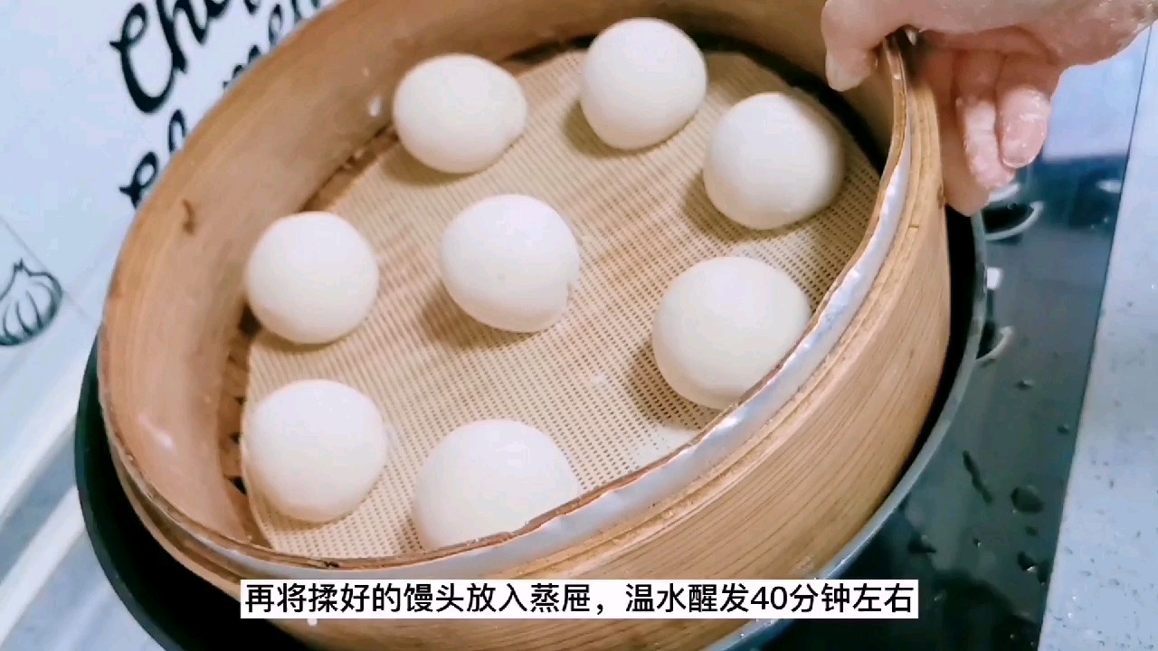 White and Fat Big Steamed Buns, Fluffy, Soft and Delicious, at Home recipe