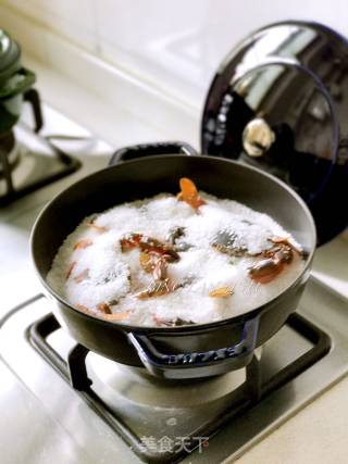 Rosemary Salt Baked Crab recipe