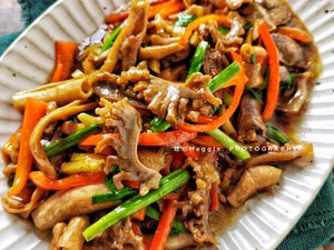 Spicy Stir-fried Duck with Oyster Sauce recipe