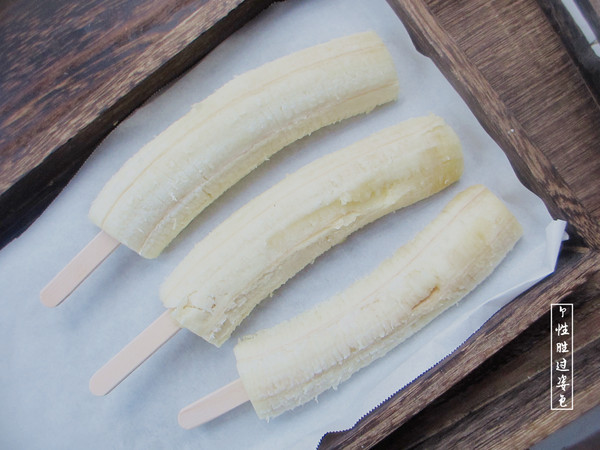Yogurt Banana Popsicles recipe