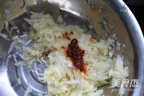 Jellyfish Head Mixed with Cabbage recipe