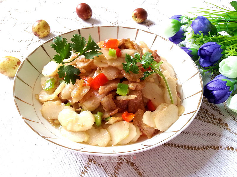 Stir-fried Horseshoe with Pork Belly recipe