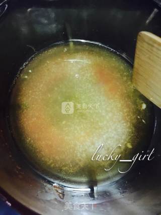 Pineapple Cake (with Super Simple Way to Wrap Pineapple Cake) recipe