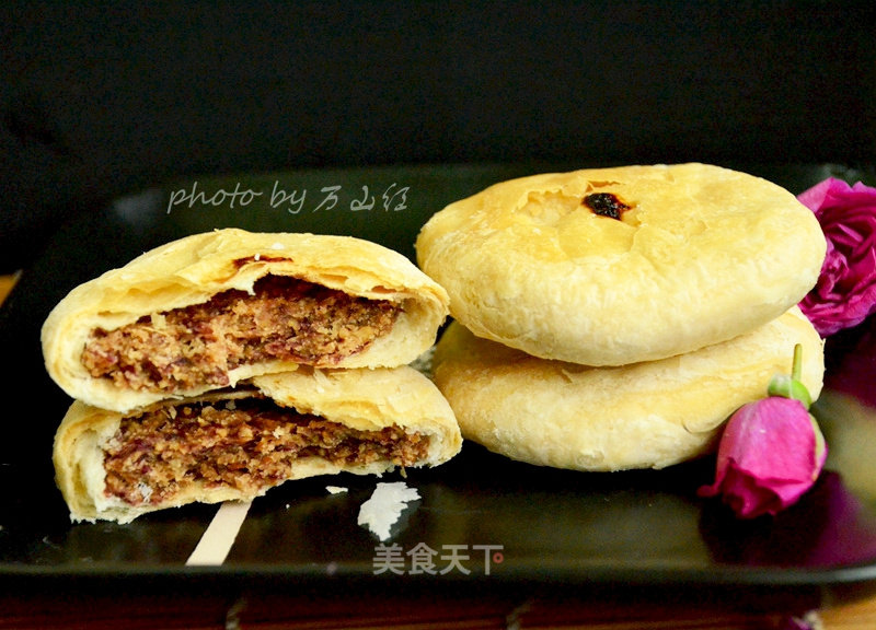 #新良第一节烤大赛#rose Peanut Mooncakes recipe