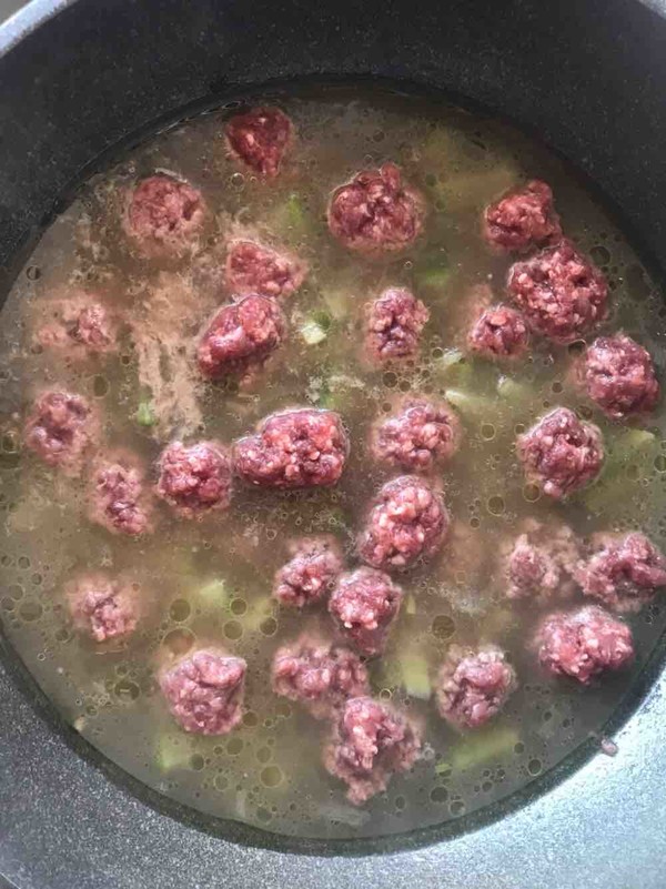 Beef Meatballs and Radish Soup recipe