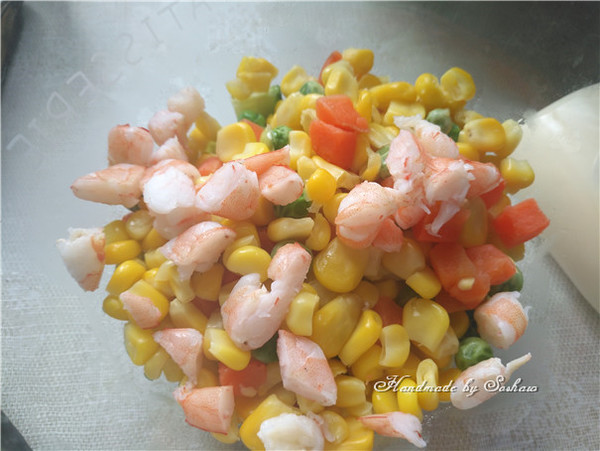 Shrimp Corn Baguette Salad recipe