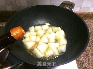 Grilled Winter Melon with Mushroom Meatballs recipe