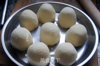 White Noodle Bun with Mung Bean Paste recipe