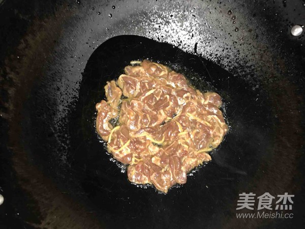 Three-color Fresh Fried Beef Tendon recipe