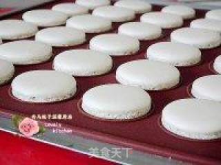 The Perfect Dessert-macarons recipe