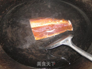 Fried Hunan Bacon with Buckwheat Head recipe