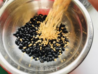 Black Soy Milk recipe