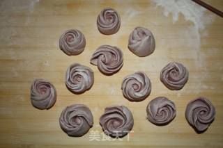 Romantic Chinese Valentine's Day-color Rose Roll recipe