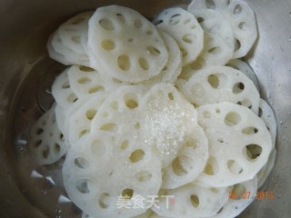Cold Sweet and Sour Lotus Root recipe