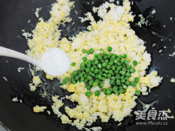 Fried Rice with Tempeh and Dace recipe