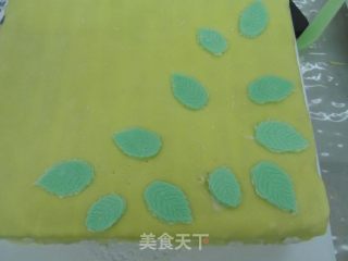 Fondant Cake---peach Blossom recipe