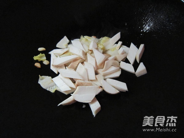 Braised Chinese Cabbage with Pleurotus Eryngii recipe