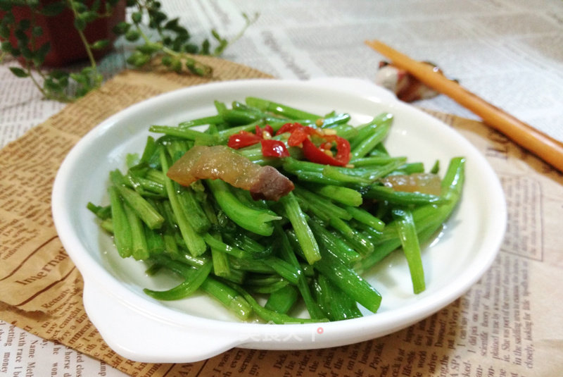 Stir-fried Cress with Bacon recipe