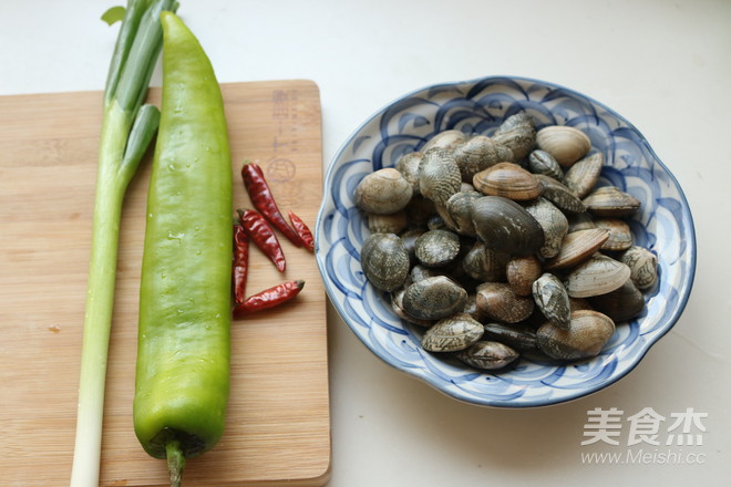 Spicy Fried Clams recipe