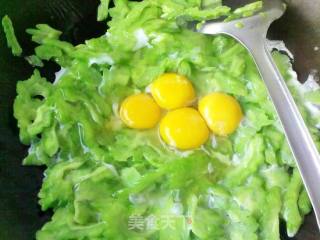 Bitter Gourd Scrambled Eggs recipe