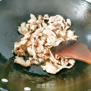 Stir-fried Pork with Daylily recipe