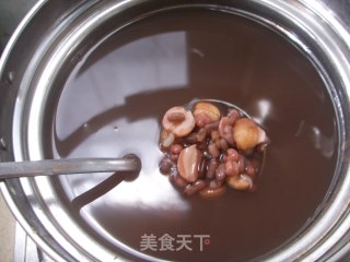 Coix Seed Soup with Red Beans and Lotus Seed --- Spring Health Diet Therapy recipe