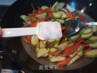 Stir-fried Jade Jade Melon with Sliced Squid recipe