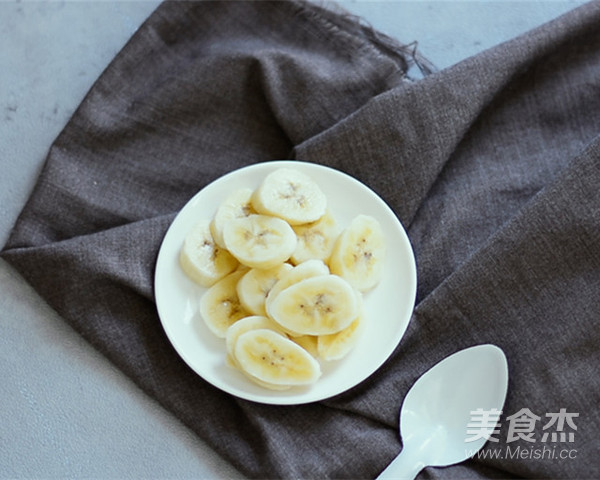 Mango Banana Smoothie Bowl recipe