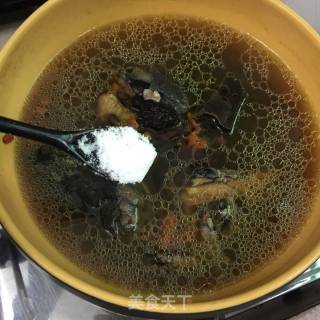 Black-bone Chicken Ganoderma Soup recipe