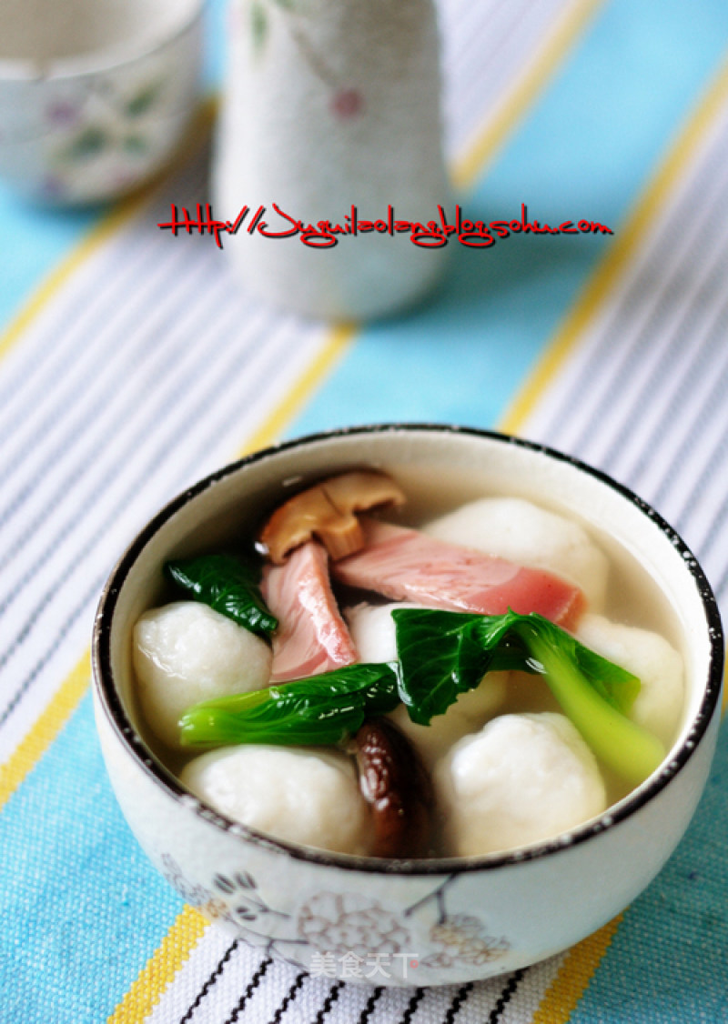 Fishballs in Clear Soup-elegant Jiangnan Feelings recipe