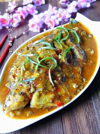 Pickled Pepper Sweet and Sour Wuchang Fish recipe