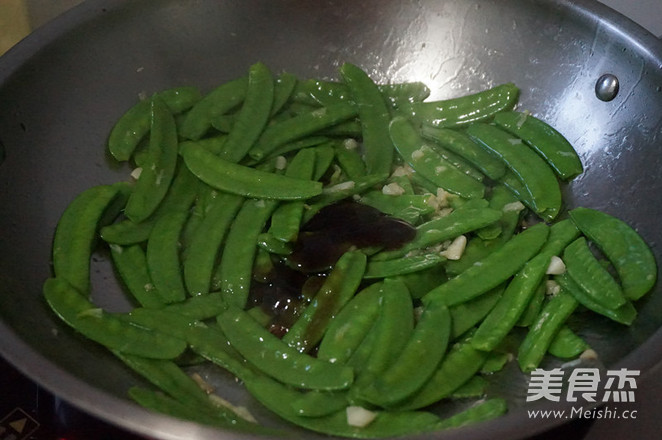 Garlic Snow Peas recipe