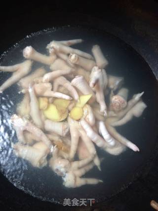 Lemon-flavored Chicken Feet Learned Successfully recipe