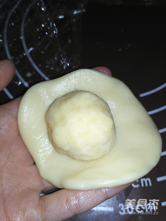 Egg Yolk Crisp recipe