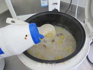 [corn and Mushroom Shredded Pork Porridge] Rice Cooker Made Porridge to Drink recipe