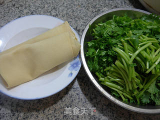 Thousand Sheets of Stir-fried Chrysanthemum recipe