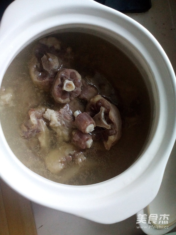 Pressure Cooker Version of Oxtail Soup recipe