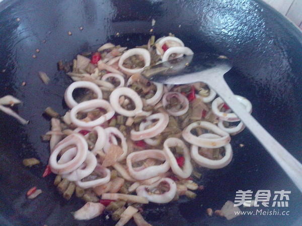 Fried Squid Rings with Kimchi recipe