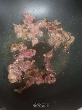 Stir-fried Celery with Beef Carrots recipe