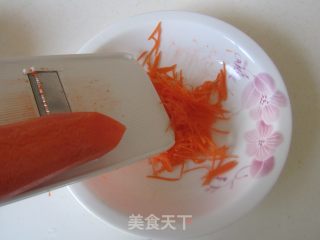 Stir-fried Carrot Balls with Broccoli recipe