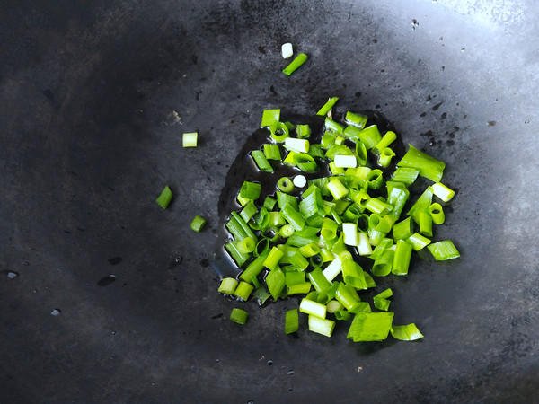 Lily and Dandelion Egg Soup recipe