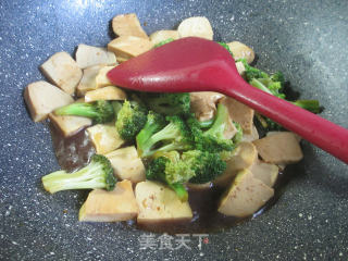 Fried Chicken with Broccoli recipe