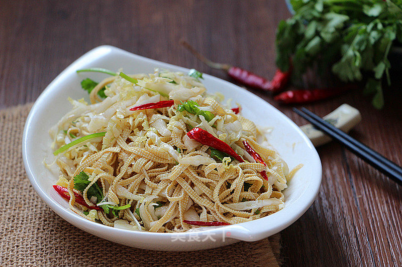 Cabbage Heart Mixed with Bean Shreds recipe