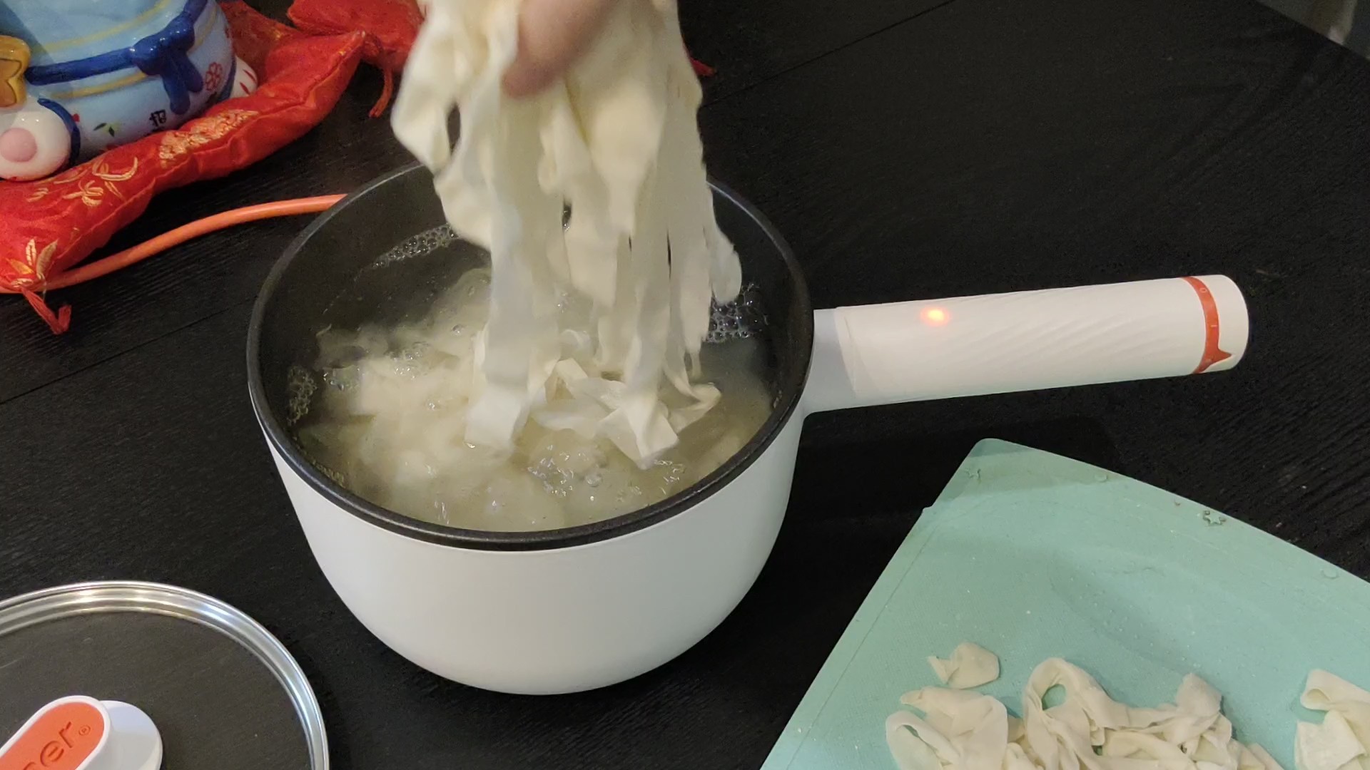 Super Fast Hand Wonton Skin Oil Splashed Noodle recipe