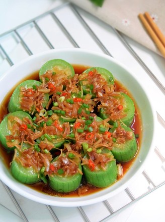 Steamed Loofah with Garlic and Scallops