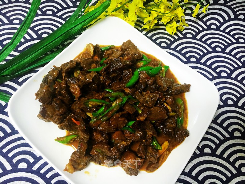 Stir-fried Donkey with Hot Pepper recipe