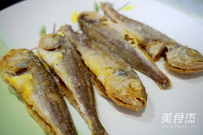 Small Yellow Croaker Stewed Tofu recipe