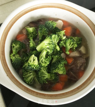 Fragrant Pork Ribs Soup recipe