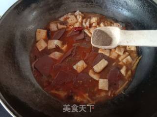 Lean Pork with Tofu and Pork Blood recipe